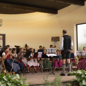 Die Bläserklasse spielt zünftig auf, 📸 Philippa Jell